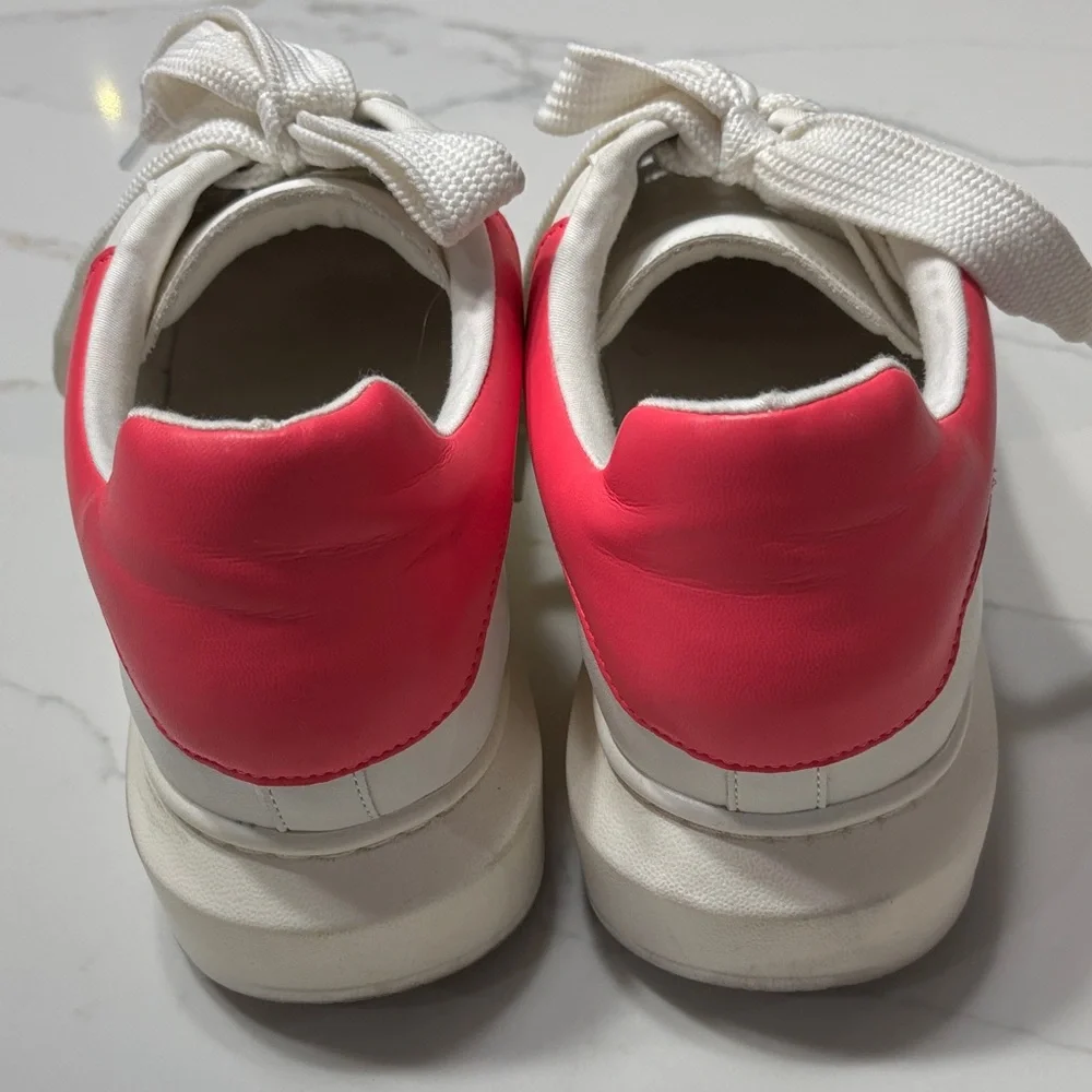 Steve Madden White and Pink Sneakers